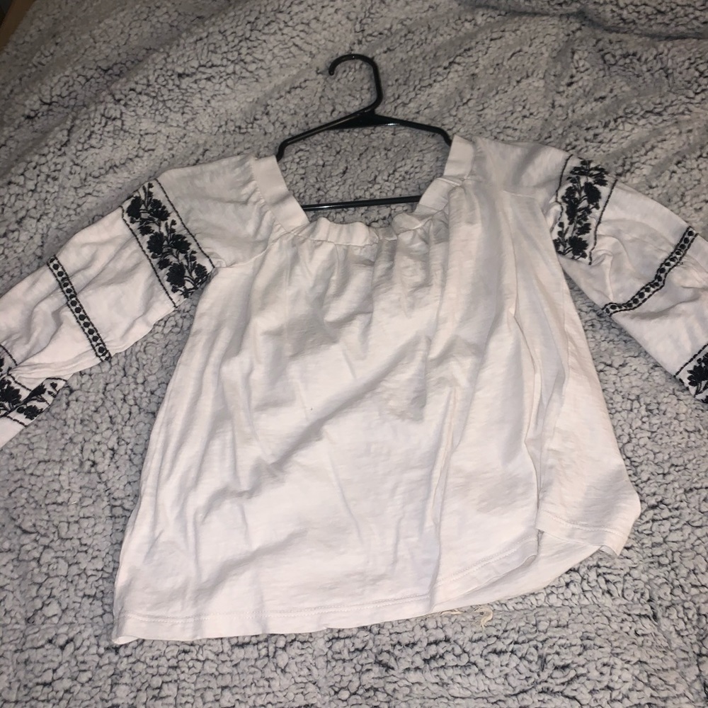 American Eagle Top
